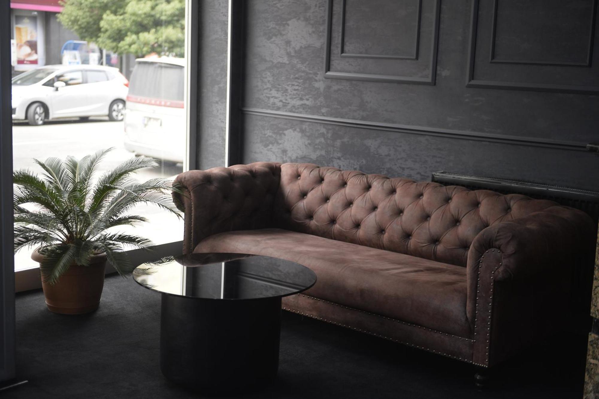 Aura Boutique Hotel Batumi Exterior photo